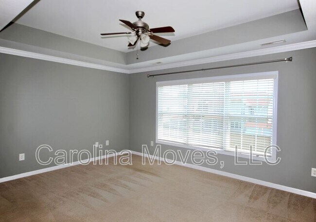 Building Photo - 689 Flintrock Dr