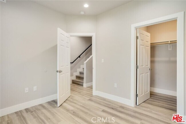 Building Photo - 1821 S New England St