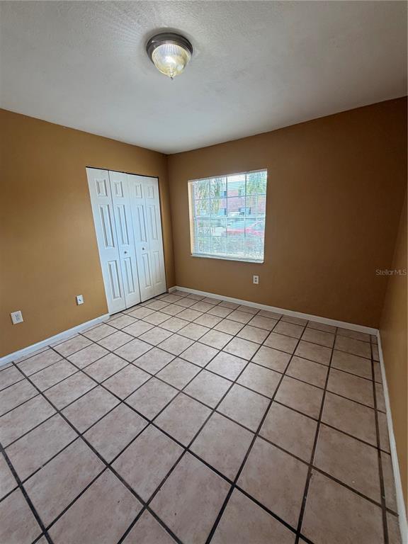 Building Photo - 1440 Holden Ave