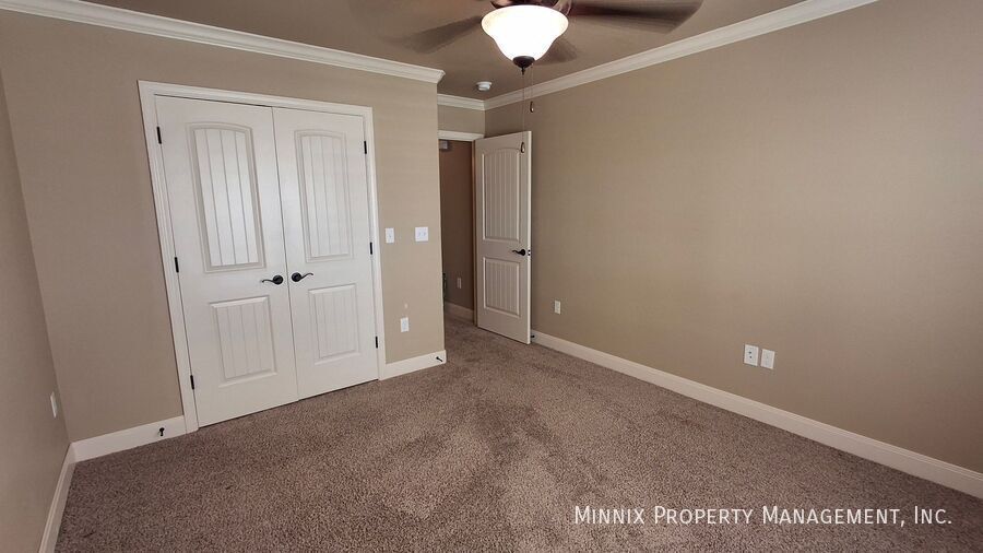 Building Photo - 7904 Legacy Pkwy