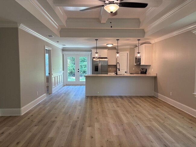 Building Photo - New 4 Bedroom Home Available Now