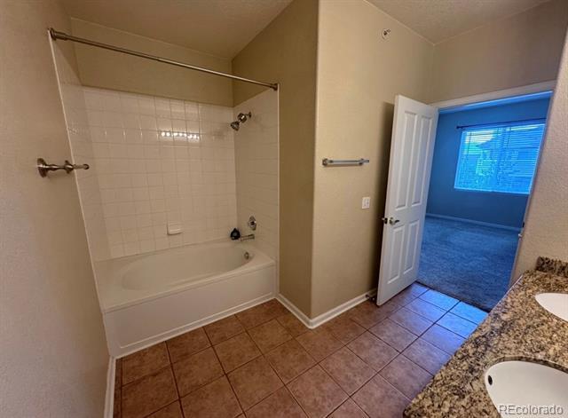Building Photo - 9557 W San Juan Cir