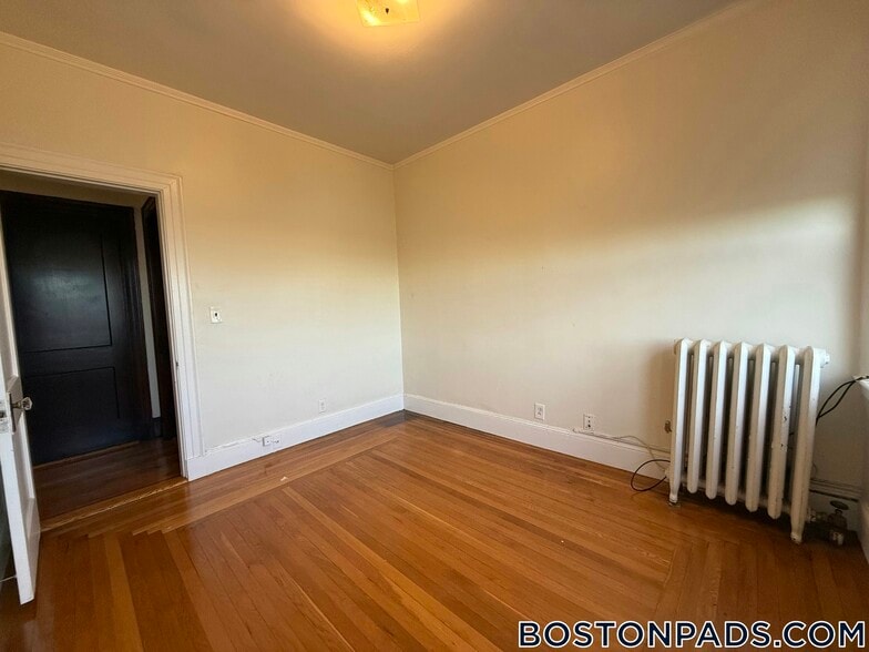 Building Photo - 163 Summer St