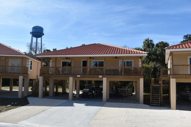 Building Photo - 4795 S Amstel Dr