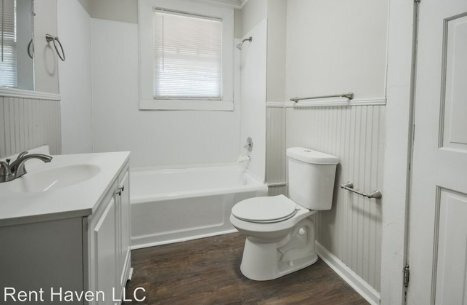 Building Photo - 4213 Ridgewood Ave