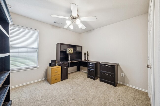 Building Photo - 3206 Pearl Bluff Ln