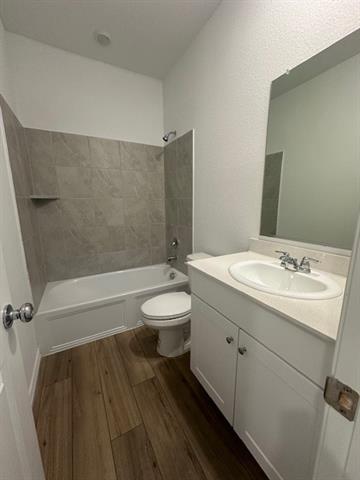 Building Photo - 3205 Kiskadee Ct