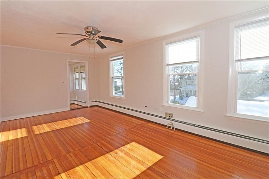 Building Photo - 65 Friendship St