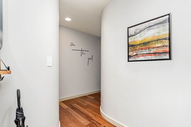 Building Photo - 2145 Dexter Ave N