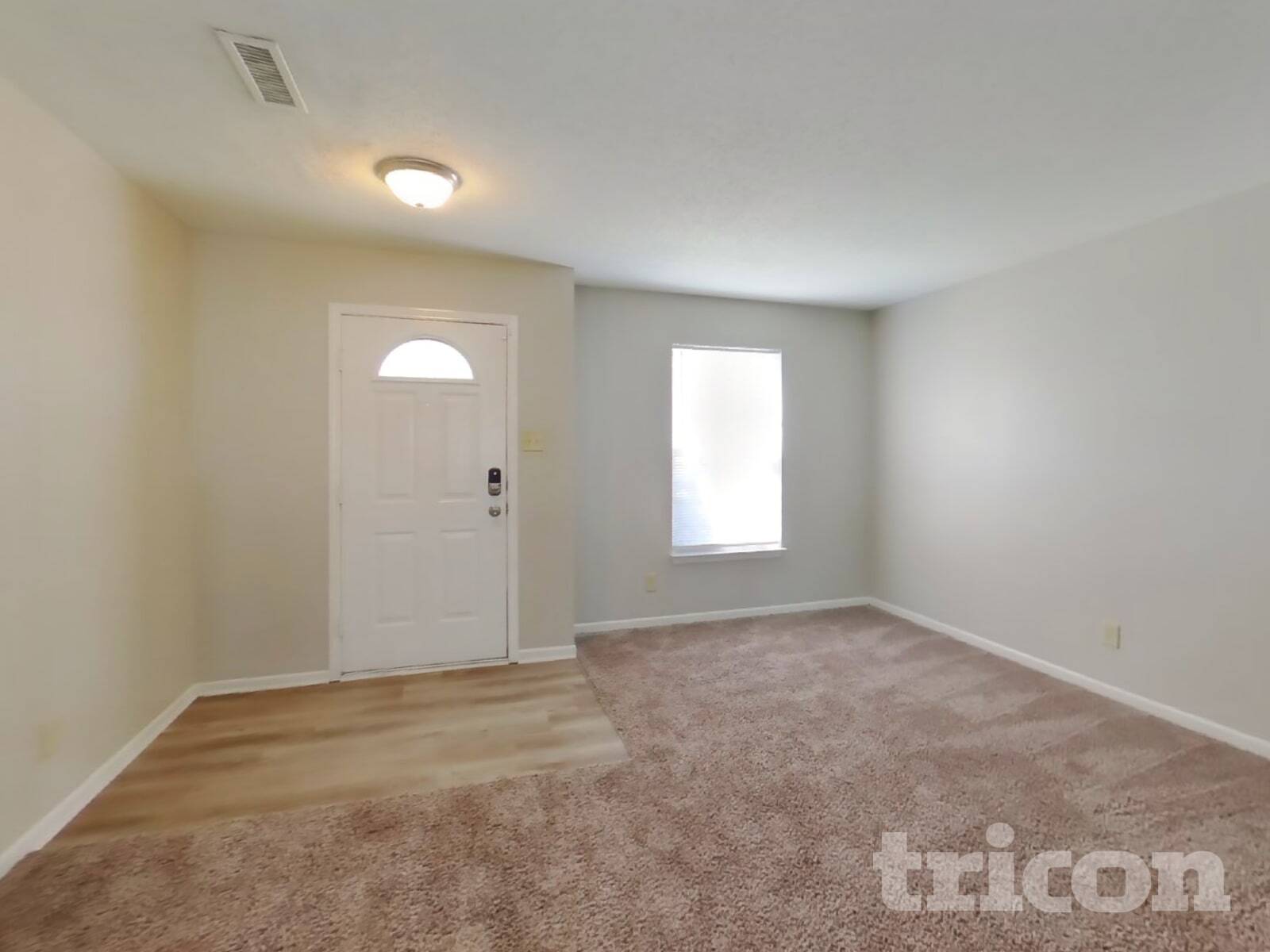 Building Photo - 712 Holly Rose Way