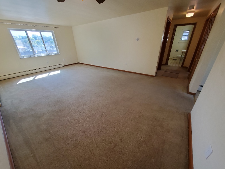 Building Photo - 239 Boden Ave