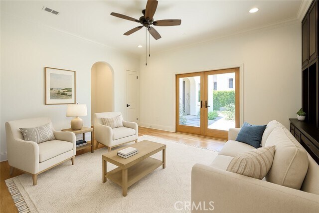 Building Photo - 10 Dunes Bluff