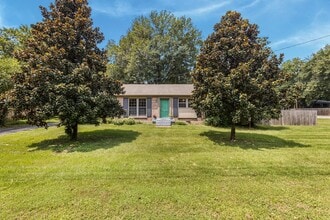 Building Photo - 4815 Danby Dr