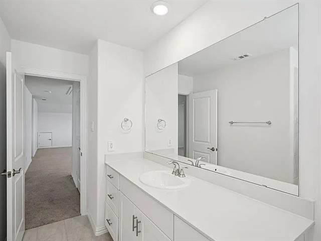 Building Photo - 522 Blanton St