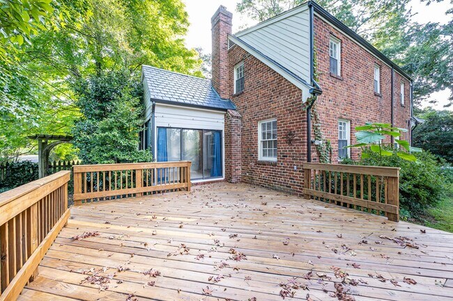 Building Photo - Traditional Cape Cod Charm Meets Henrico C...