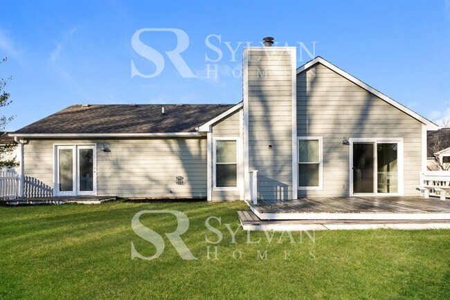 Building Photo - The Lifestyle You Deserve.