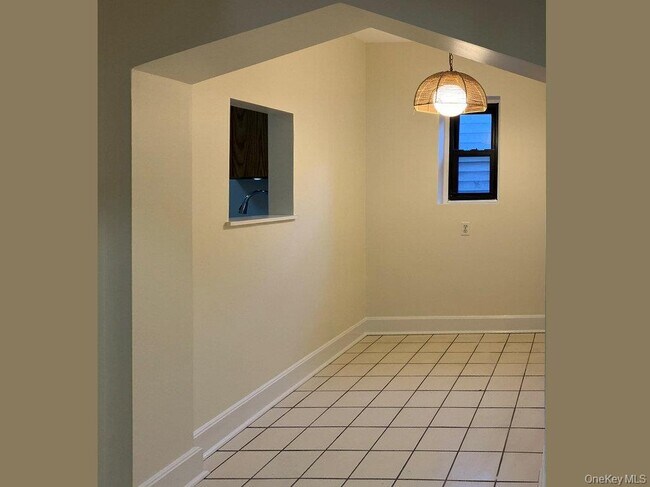 Building Photo - 240 Halstead Ave