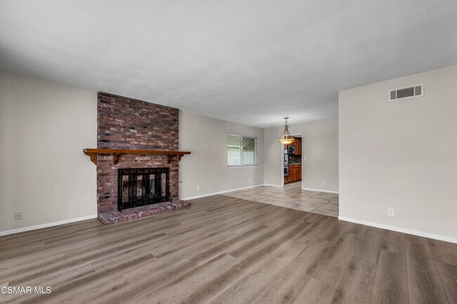 Building Photo - 418 Ramble Ridge Dr