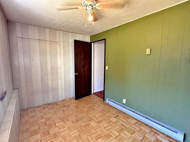 Building Photo - 2746 SE 73rd Ave