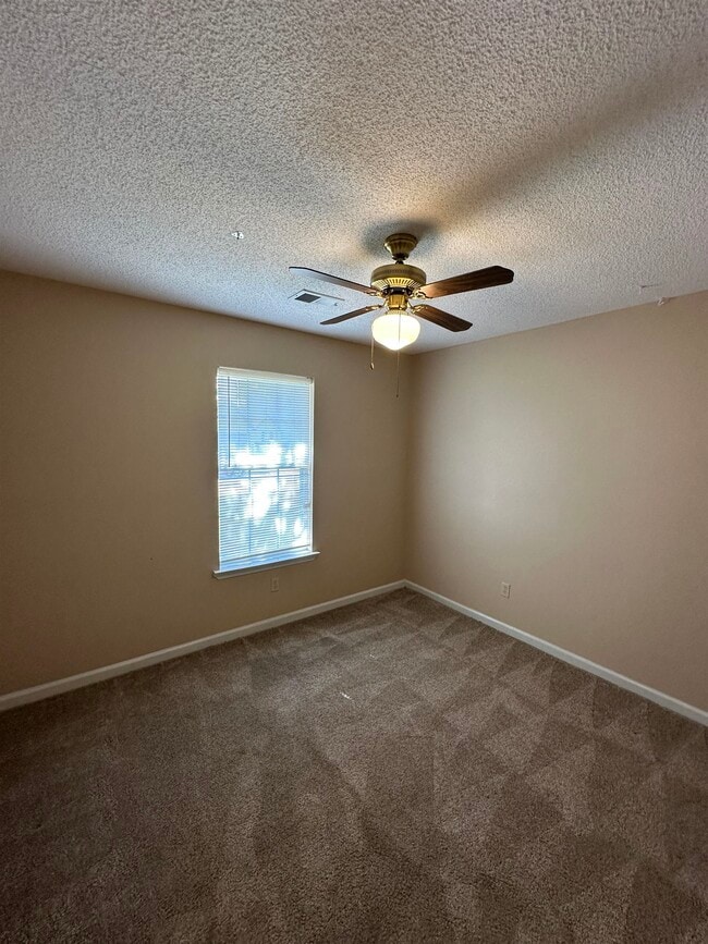 Building Photo - 7652 Baysweet Dr