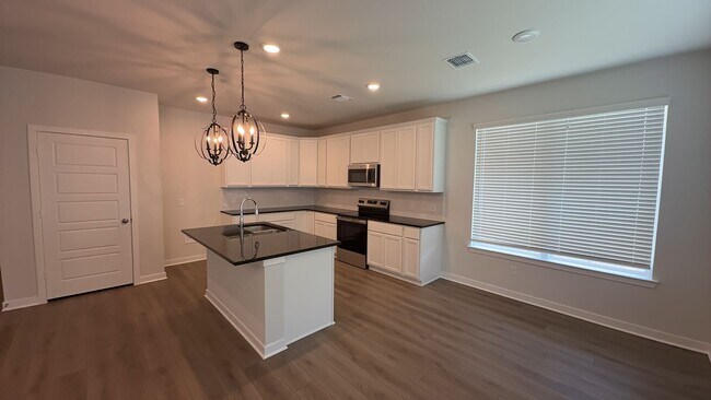 Building Photo - 5109 Pollack Ln