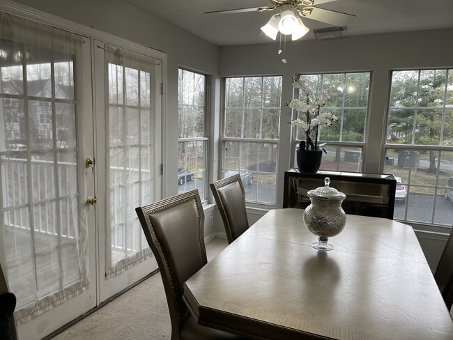 Building Photo - 1401 Sage Ln