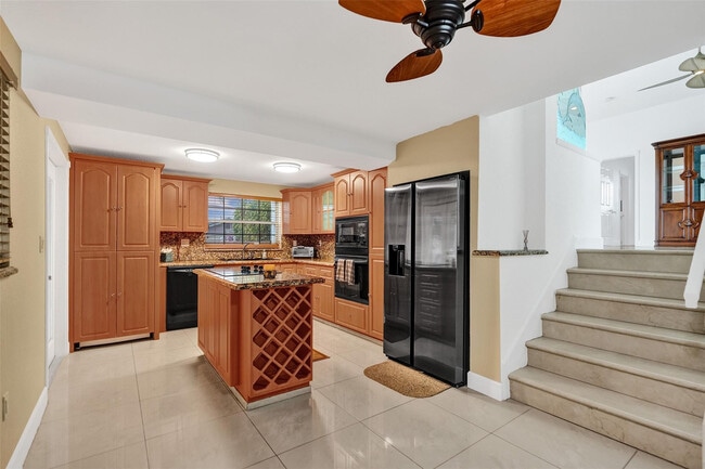 Building Photo - 2542 Marathon Ln