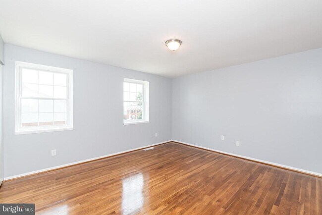 Building Photo - 37 Cardor Ct