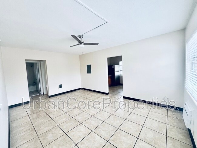 Building Photo - 105 7th Ave N