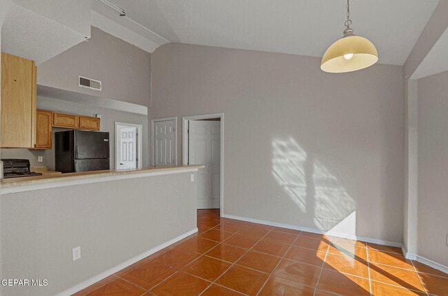 Building Photo - 3836 Tierra Roca Pl