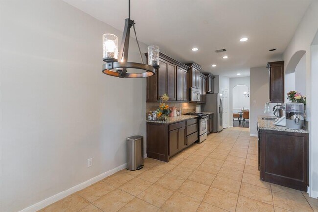 Building Photo - 51 N Marshside Pl