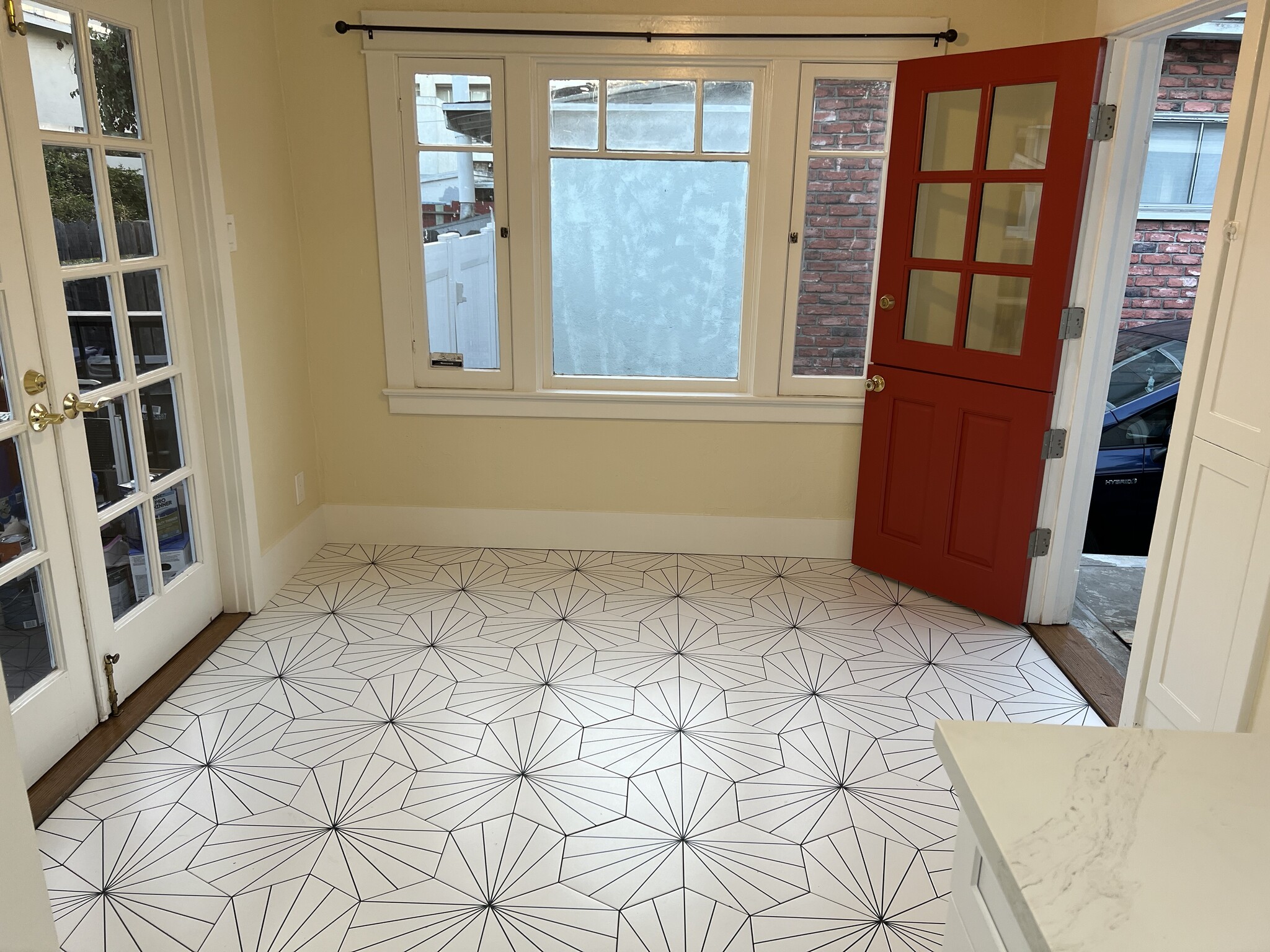 Building Photo - 1234 E Florida St