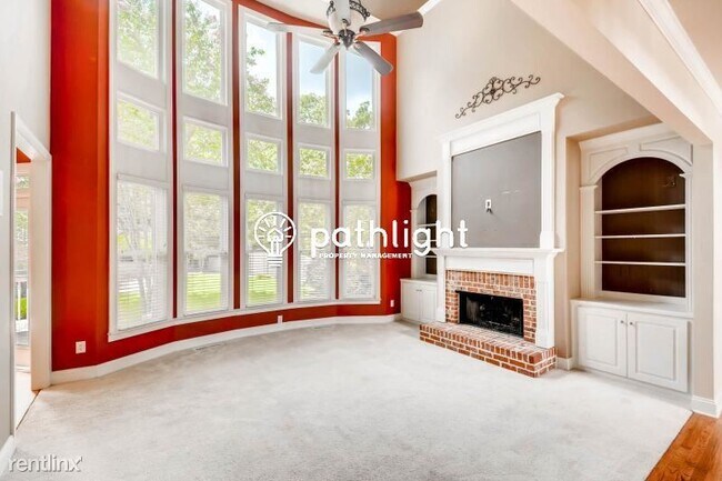 Building Photo - 6 br, 5 bath House - 1762 Country Wood Dri...