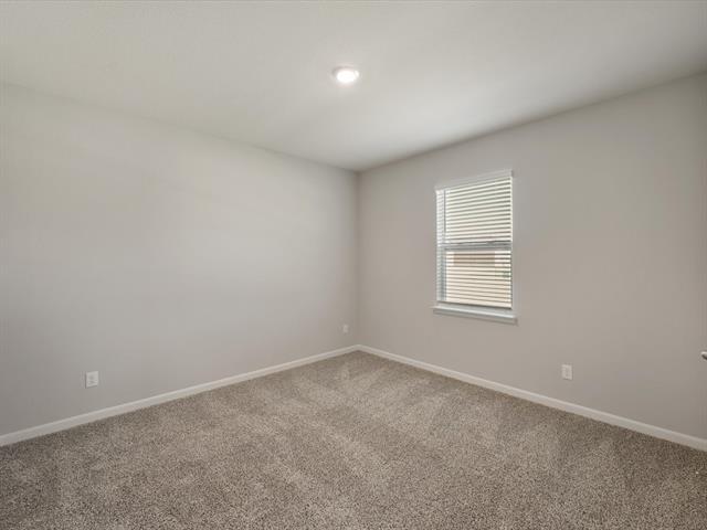 Building Photo - 2113 Erlinda Dr