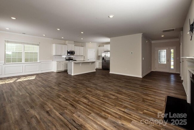 Building Photo - 12926 Canterbury Castle Dr