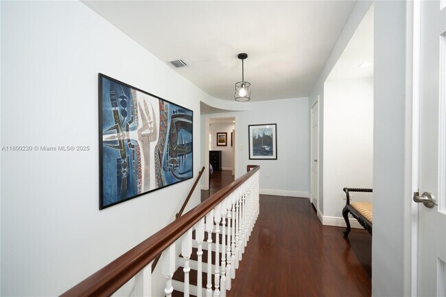 Building Photo - 2855 SW 17th Ave