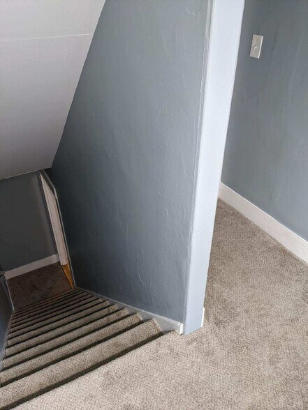 Building Photo - 25 Union St