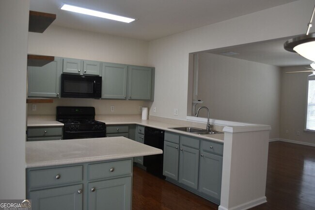 Building Photo - 1033 Annazanes Ct