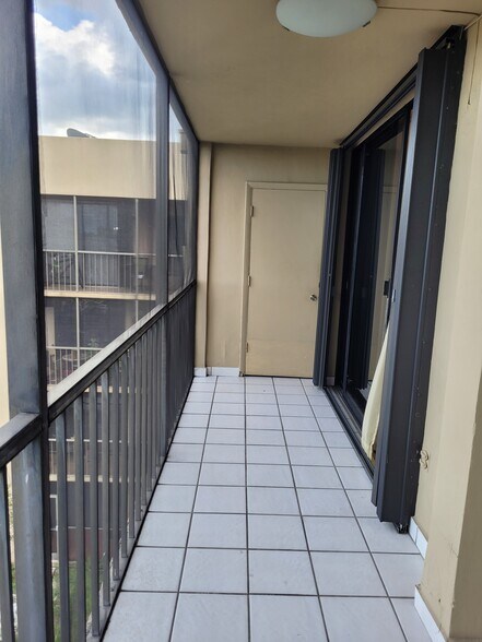 Balcony storage 2 - 8615 NW 8th St