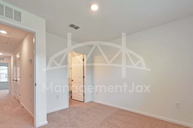 Building Photo - 8314 US-1