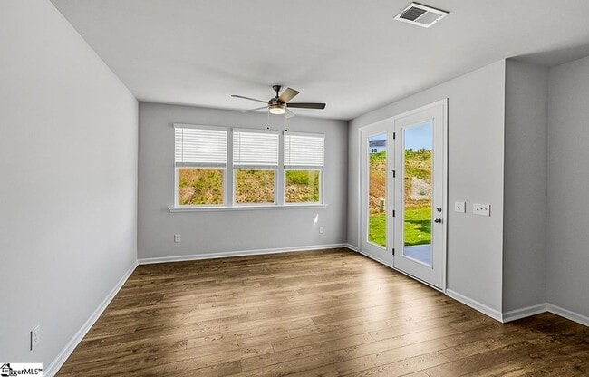 Building Photo - 148 Herrick Pl