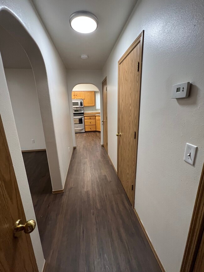 Building Photo - 6641 Desiree Loop