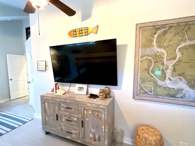 Building Photo - 2420 Seabrook Island Rd