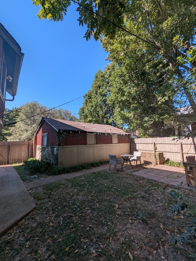 Building Photo - 3151 Arsenal St