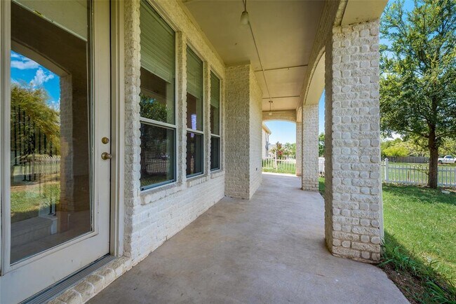 Building Photo - 1271 Carl Dr