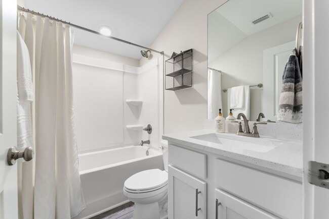 Building Photo - Beautiful Home Near Tyndall AFB