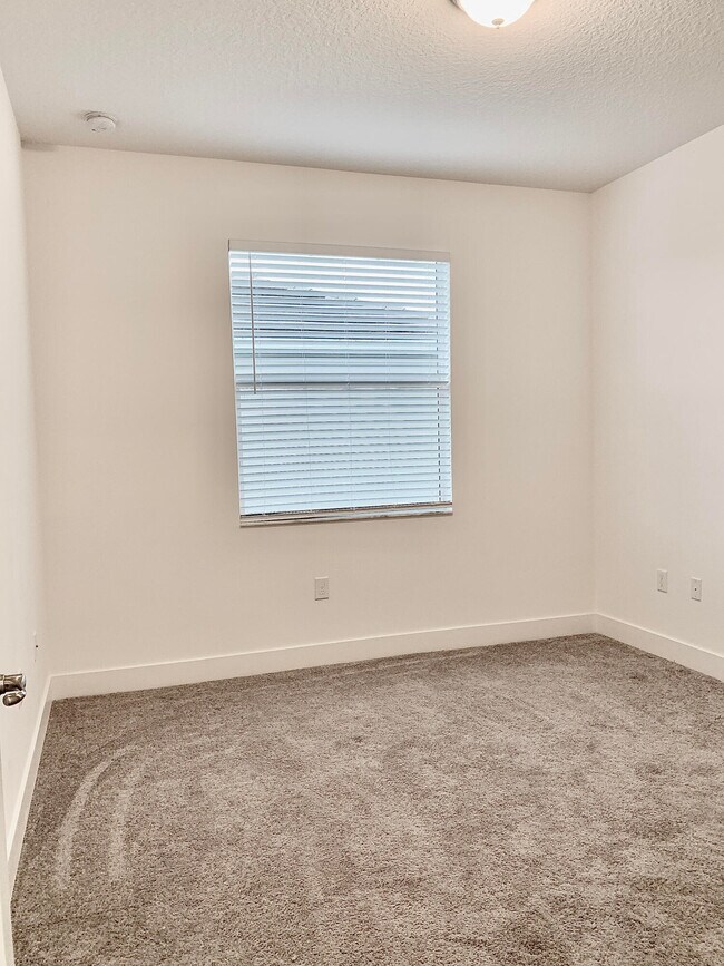 Building Photo - 9754 Celtic Sea Ln