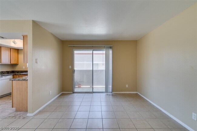 Building Photo - 7300 W Pirates Cove Rd