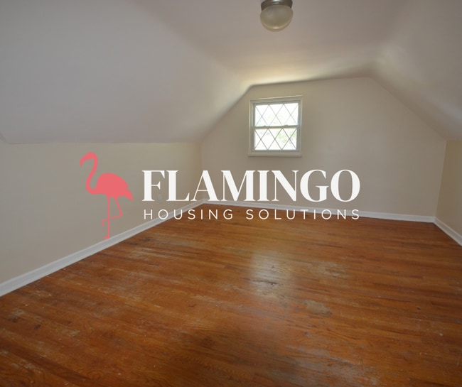 Building Photo - 2510 Catalpa Dr.