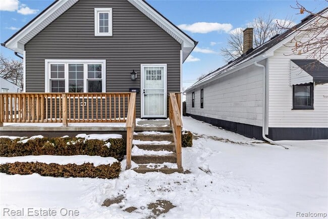 Building Photo - 2824 Williams St